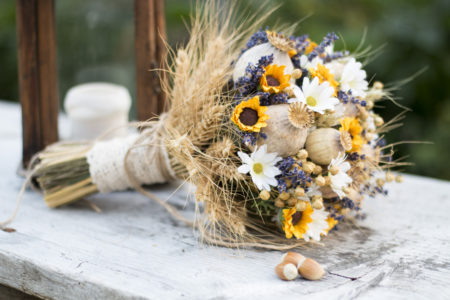 Dried flower and onions in wedding bouquet style from middle ages