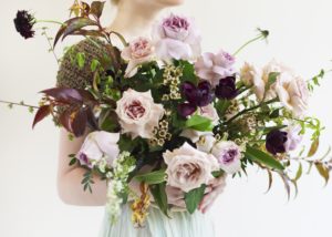 Bridal-bouquet-with-moody-blooms-in-dusty-peaches-an-burgandy